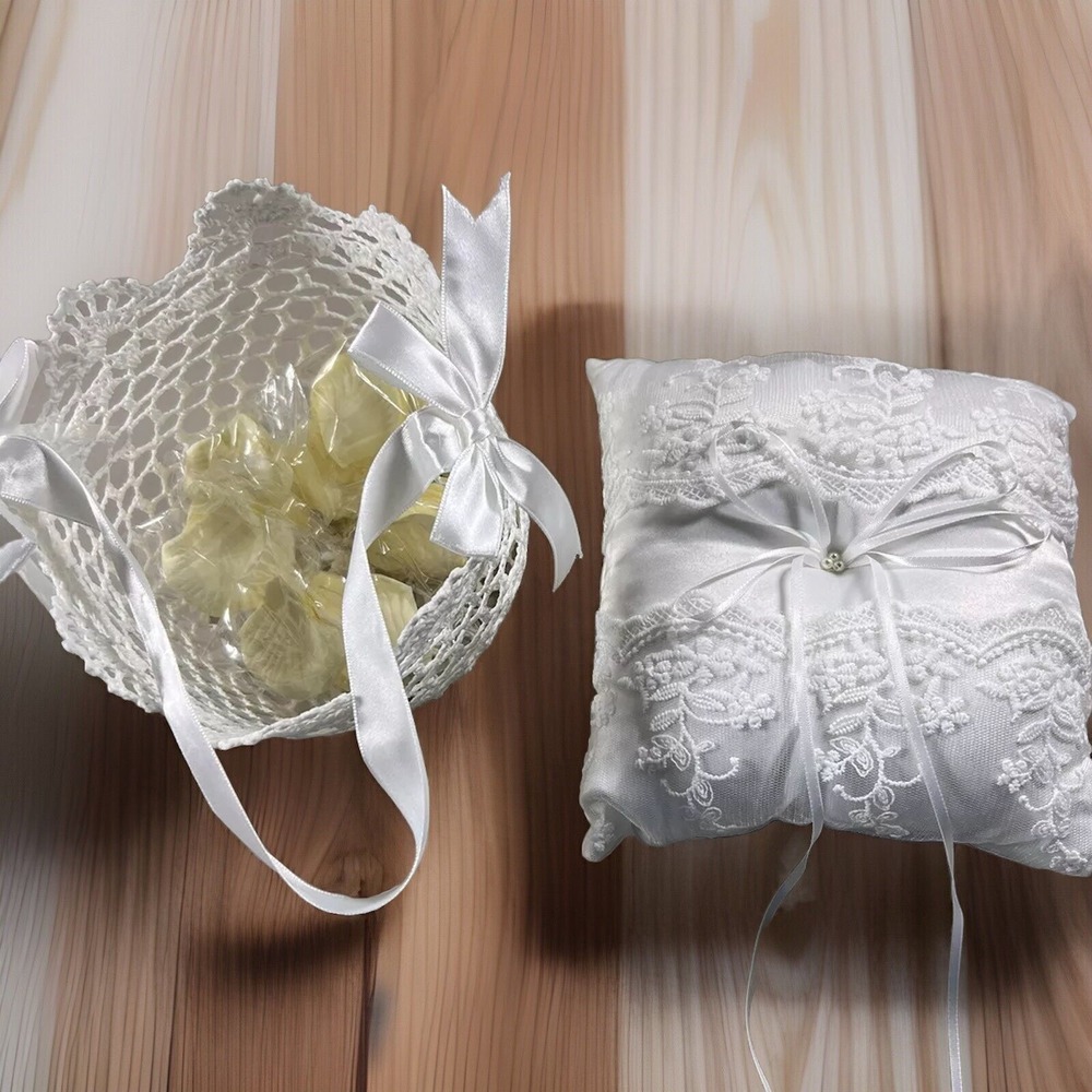 Bridal Flower Girl Basket Crochet Floral Petals‎ Ring Bearer Pillow White New